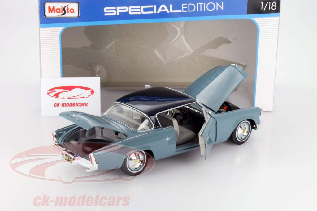 Studebaker Starliner Anno 1953 blu 1:18 Maisto