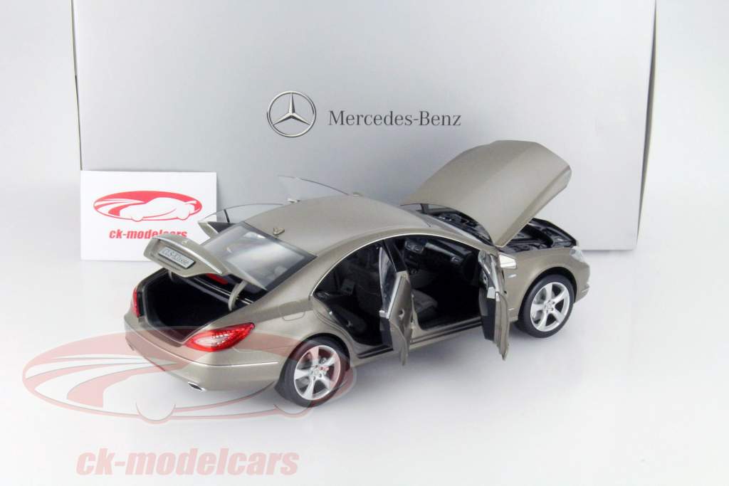 メルセデス·ベンツ CLSクラス 亜マンガン酸塩 グレー SHAPE 1:18 ノレブ MB