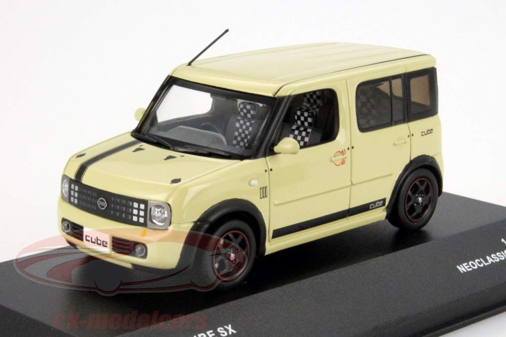 日産 Cube SX Neoclassical 年 2003 ベージュ 1:43 JCollection