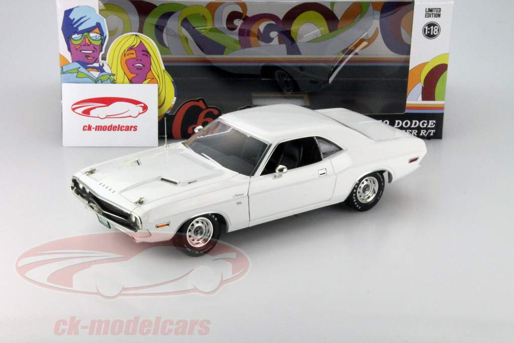Dodge Challenger R / T Año 1970 blanco 1:18 Greenlight