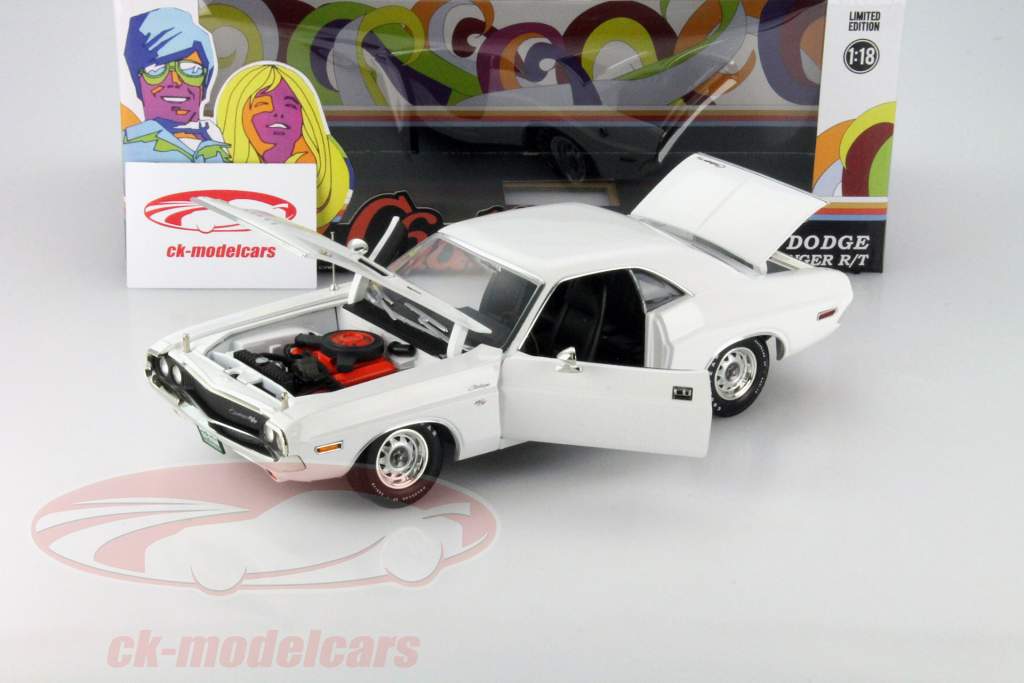 Dodge Challenger R / T Año 1970 blanco 1:18 Greenlight