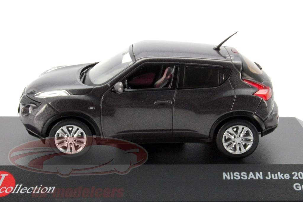 日产 绕树 年 2010 灰色 1:43 JCollection