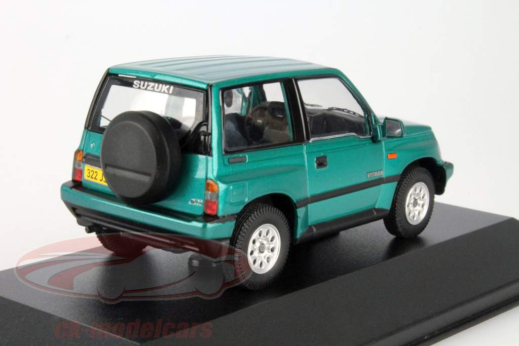 Suzuki Vitara Année 1992 vert 1:43 Triple9