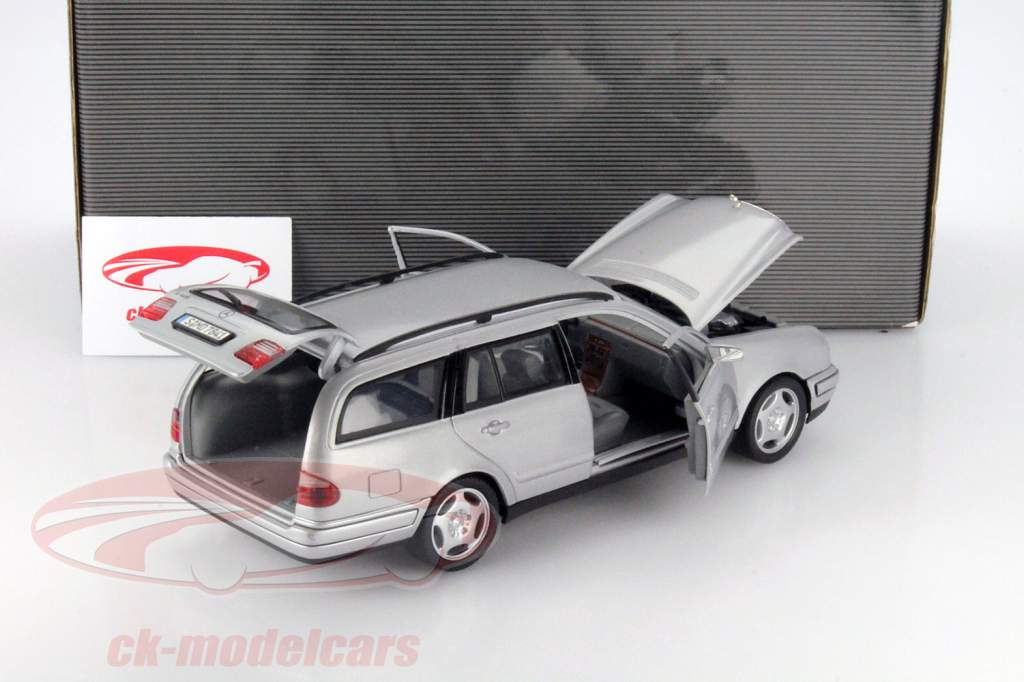 メルセデス·ベンツ Eクラス アバンギャルド 銀 1:18 ミニチャンプス MB