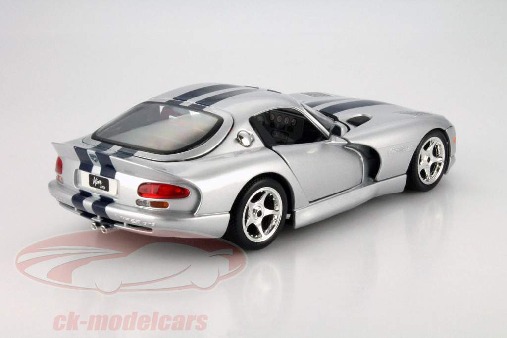 Dodge Viper GTS Coupe argento 1:18 Bburago