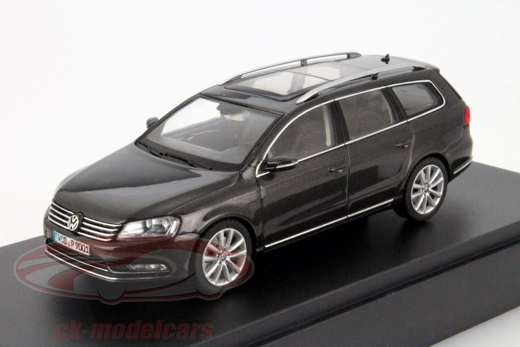 Volkswagen VW Passat Variante Ano 2010 cinza 1:43 Schuco