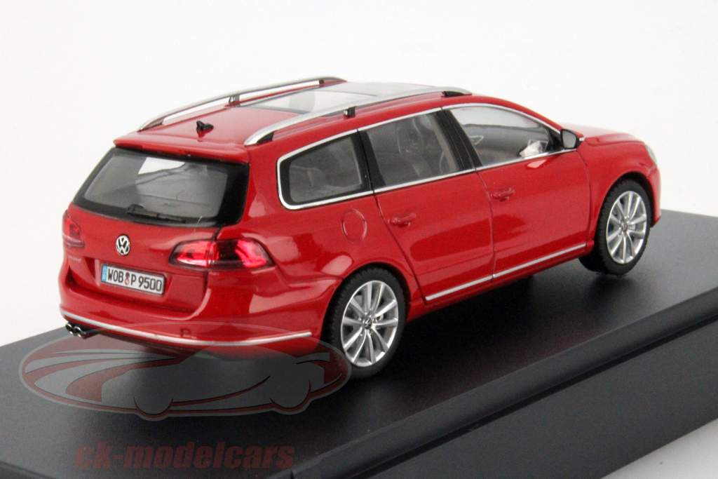 大众 大众 帕萨特 Variant 年 2010 红 1:43 旭格