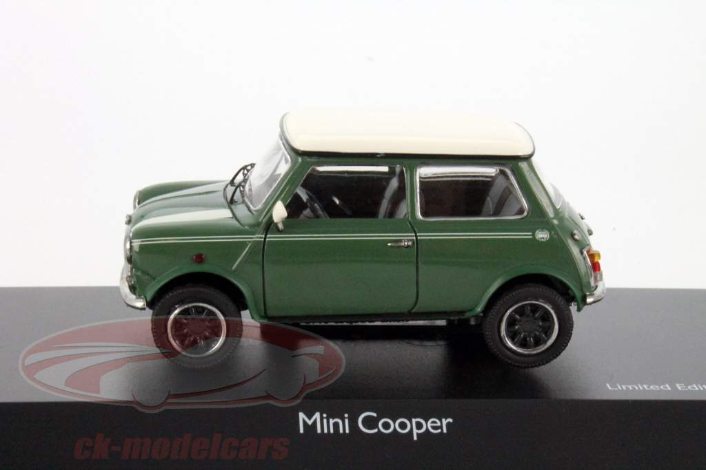 Morris Mini Cooper verde almendra / blanco 1:43 Schuco