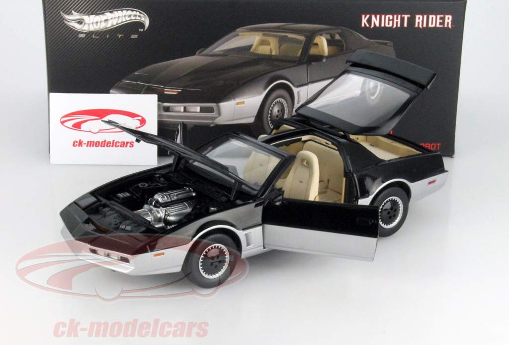 ナイトライダー　1/18 KARR Amazon | MATTEL 1/18 ナイトライダー K.A.R.R. 完成品