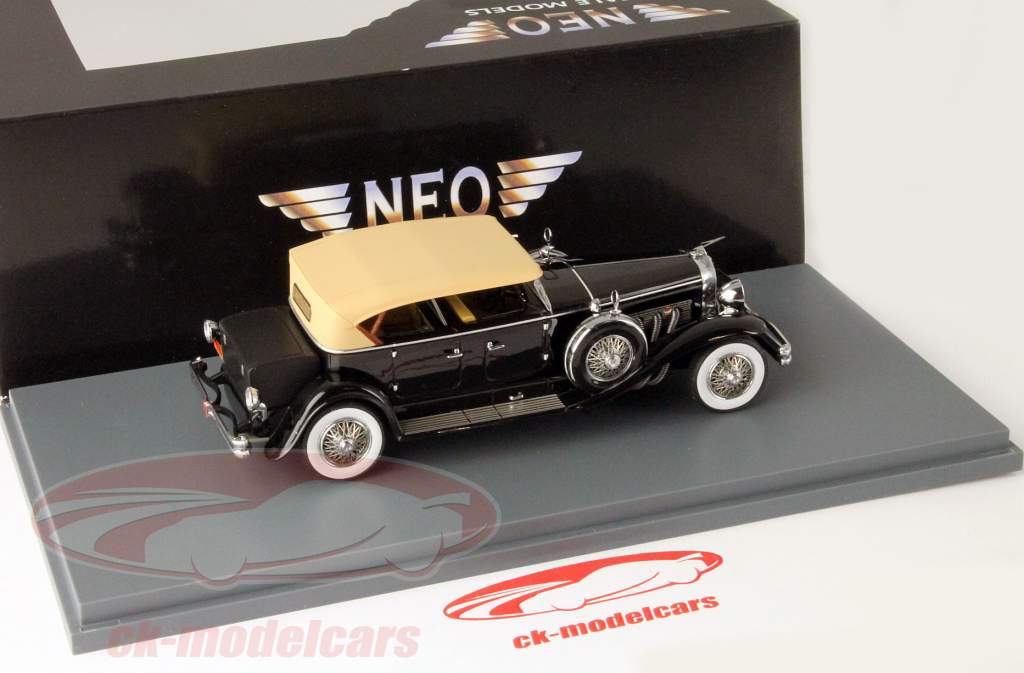 Düsenberg Model J Tourster Derham År 1930 sort / beige 1:43 Neo