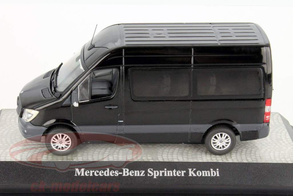 Mercedes-Benz Sprinter 总线 翻新 黑色 1:43 PremiumClassiXXs
