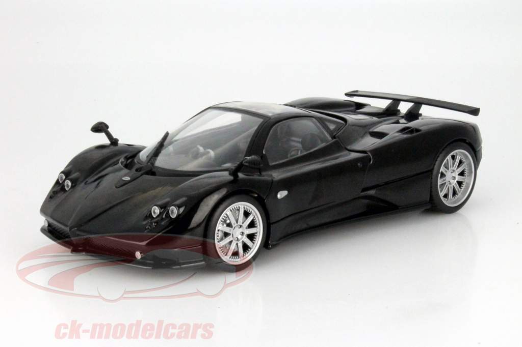 帕加尼 风之子 F 黑色 1:18 MotorMax