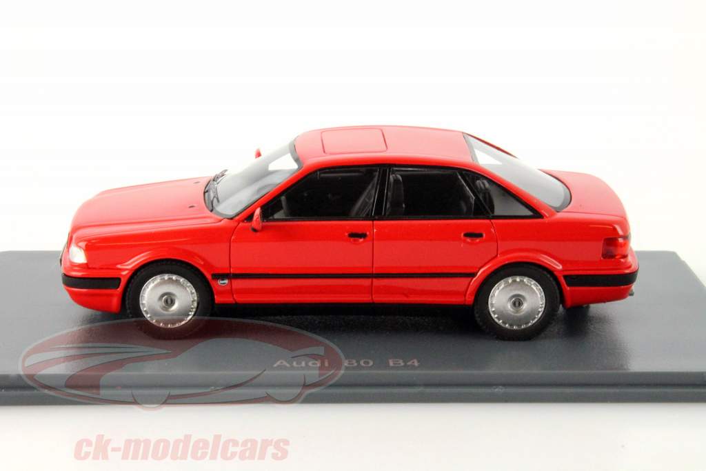 Audi 80 B4 rosso 1:43 Neo
