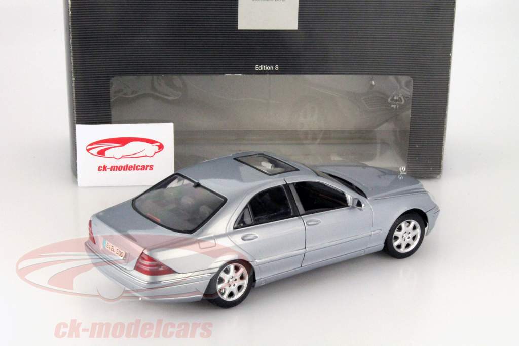 Mercedes-Benz S-Class silver 1:18 Maisto