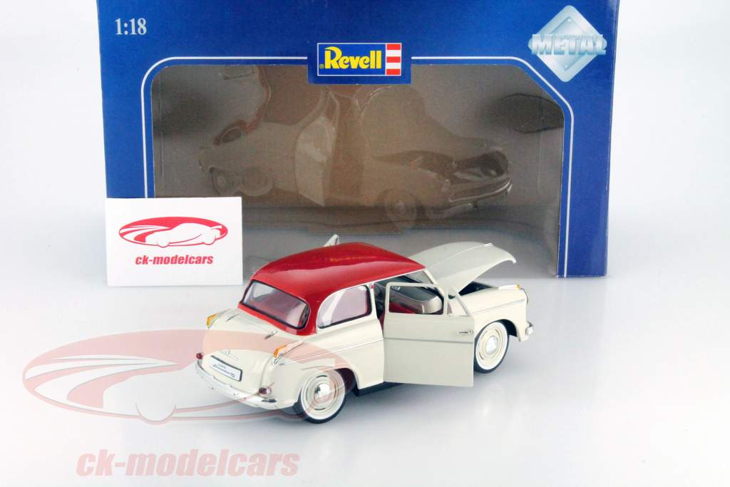 Ллойд Александр TS белый / красный 1:18 Revell