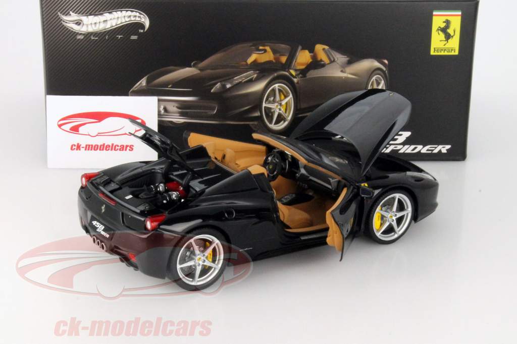 Ferrari 458 Spider 新年 2012 黑 / 米色 1:18 HotWheels Elite