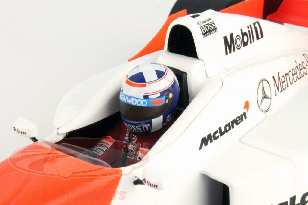 Minichamps 1:18 D. Coulthard McLaren Mercedes MP4/11 #8