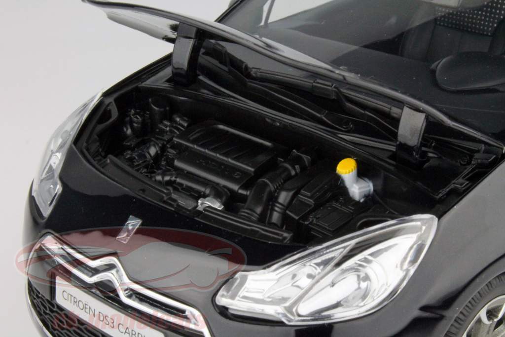 シトロエンDS3カブリオレ2013年黒1時18ノレブ