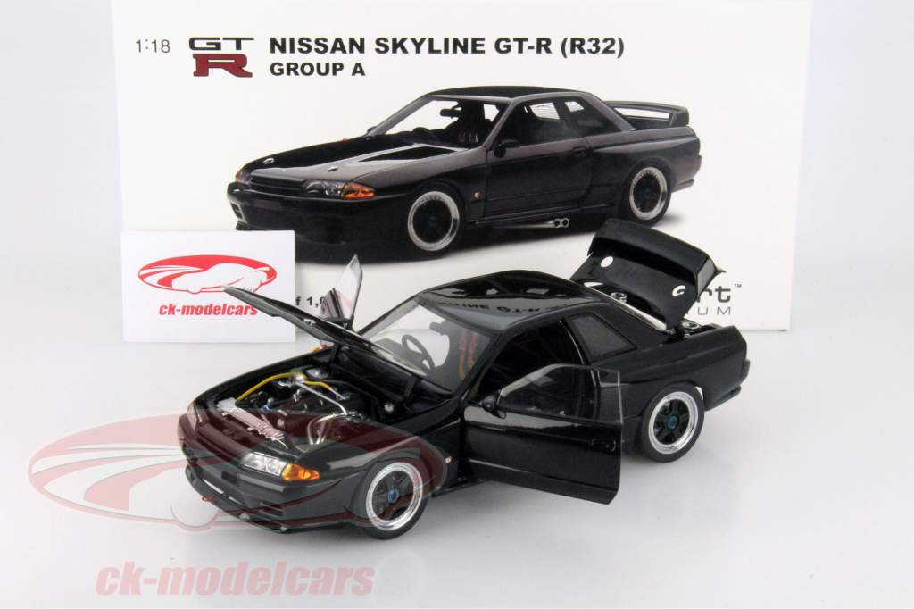 NISSAN SKYLINE GT-R R32 GROUP A（全6点） AUTOart 1:18 Nissan Skyline GT-R R32 Group A 1990 Plain Body