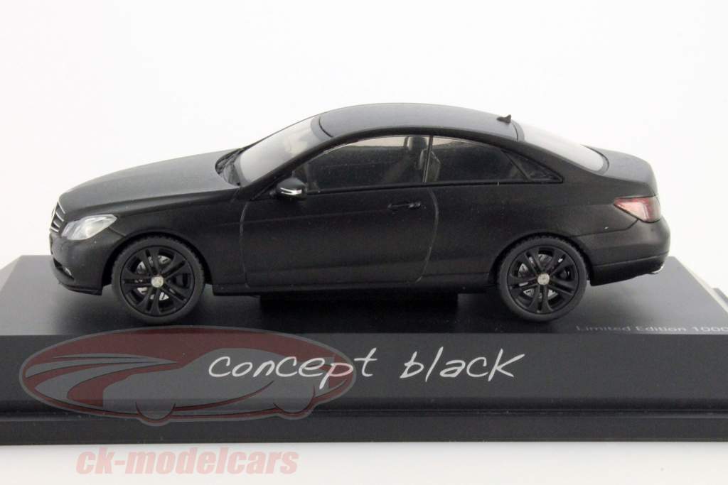 Mercedes-Benz E-Class Concept Noir 1:43 Schuco