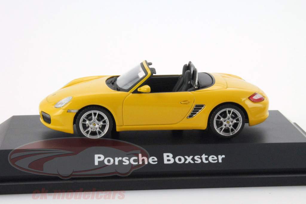 ポルシェ ボクスター (987) 年 2004 イエロー 1:43 完成モデル