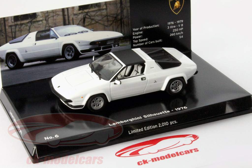 Lamborghini Silhouette Год 1976 белые 1:43 Minichamps