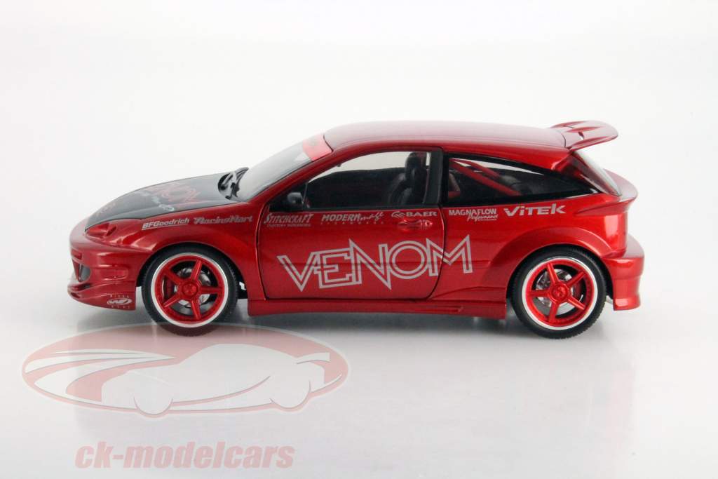 Ford Focus Tuner Version Venom rojo / negro 1:18 HotWheels