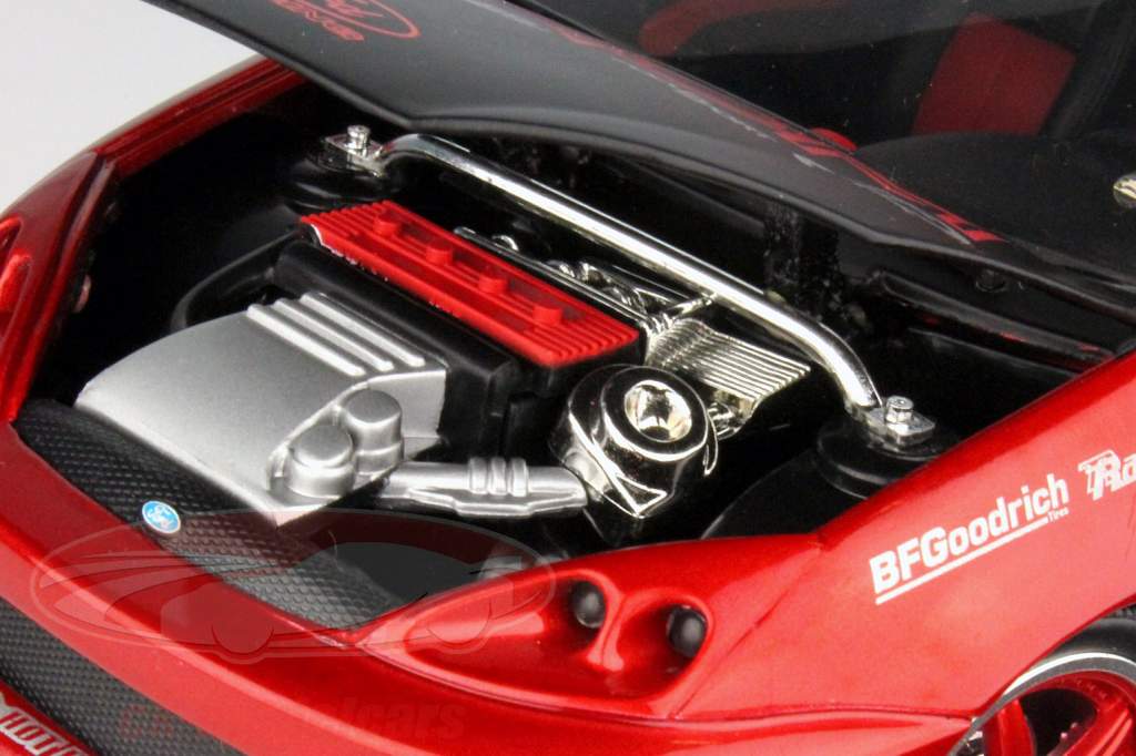 Ford Focus Tuner Version Venom rosso / nero 1:18 HotWheels