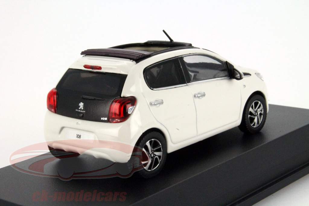 プジョー108 B3年2014白1時43完成モデル