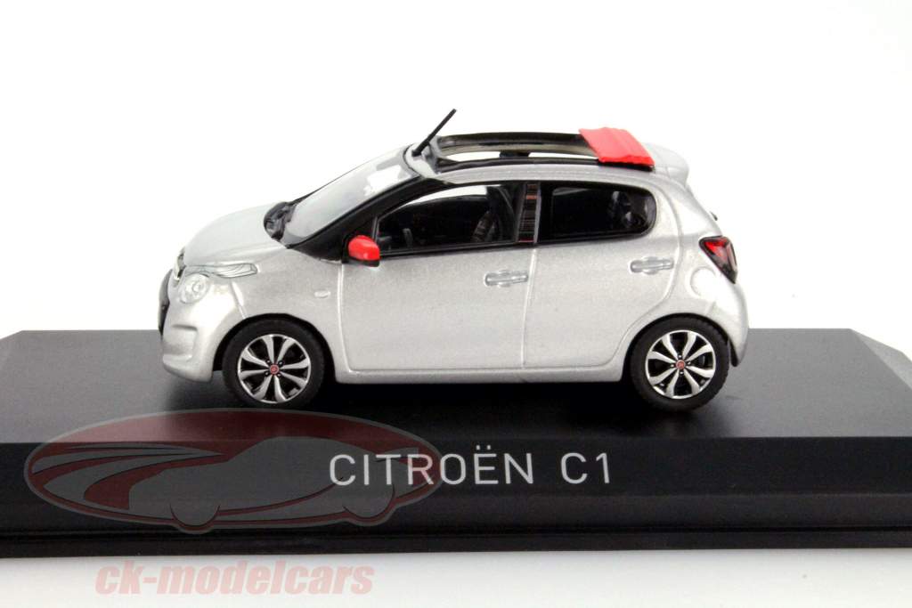 雪铁龙C1 B4 2014年灰色/红色1:43 Norev