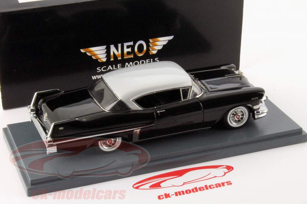 凯迪拉克62系列硬顶轿跑车黑色/银色1:43新