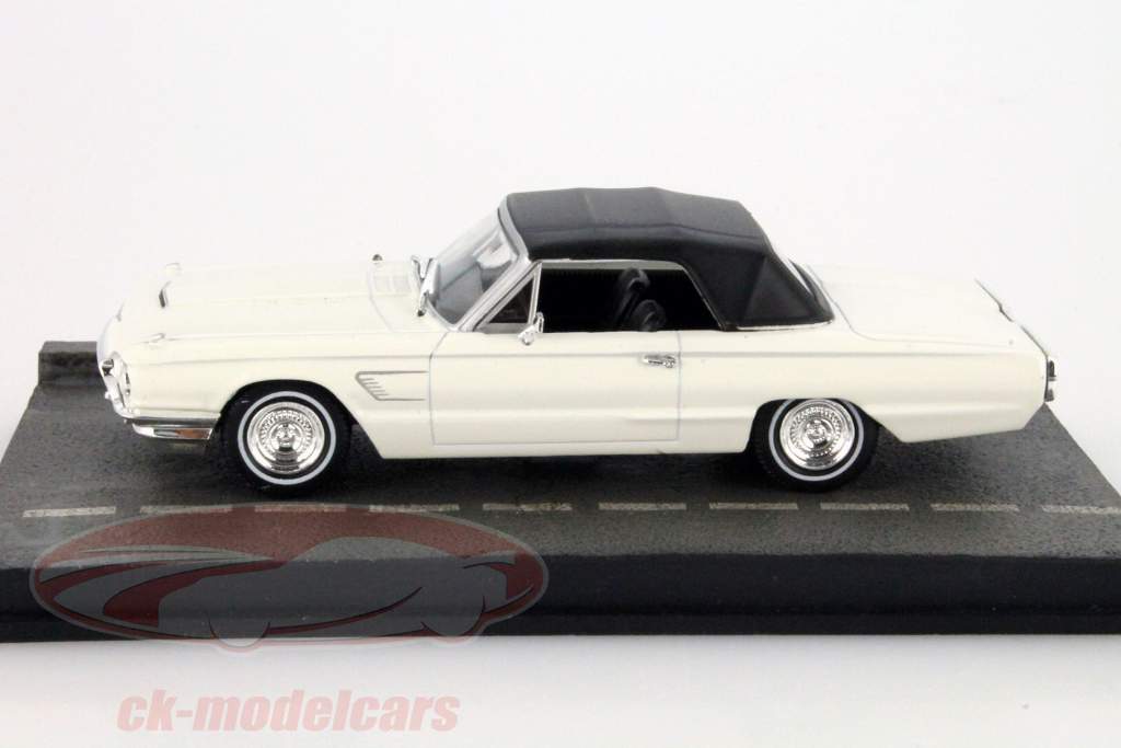 Ford Thunderbird James Bond Фильм Автомобилей Шаровая молния белый 1:43 Ixo
