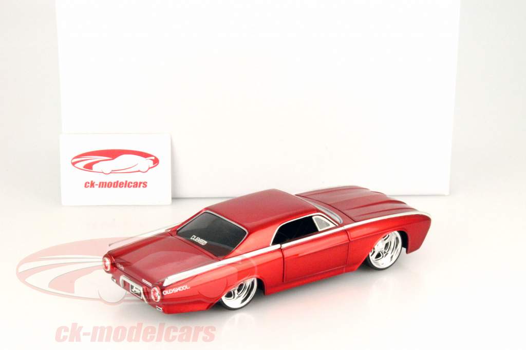 Ford Thunderbird 一年 1963 红 1:24 Jada Toys