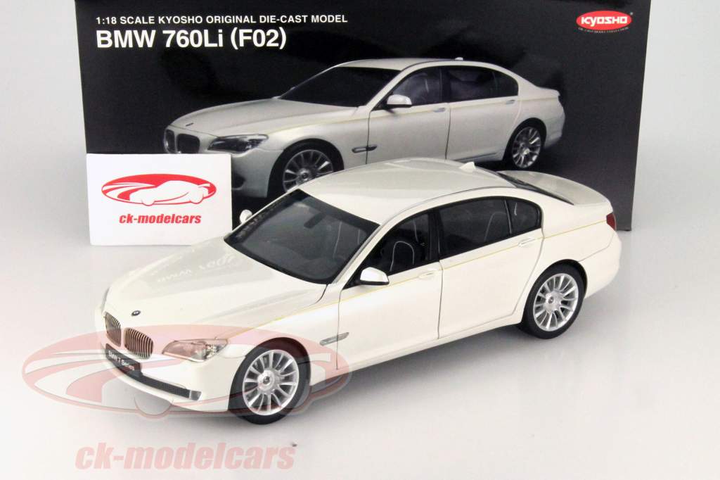 bmw 320d レーシングカー 1/18 Kyosho 1:18 BMW 760 Li (F02) Year 2010 brilliant white