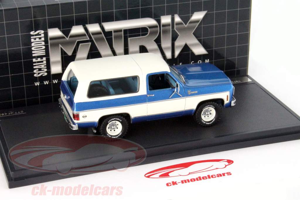 雪佛兰开拓者K5夏延建于1978年的蓝色/白色1:43矩阵