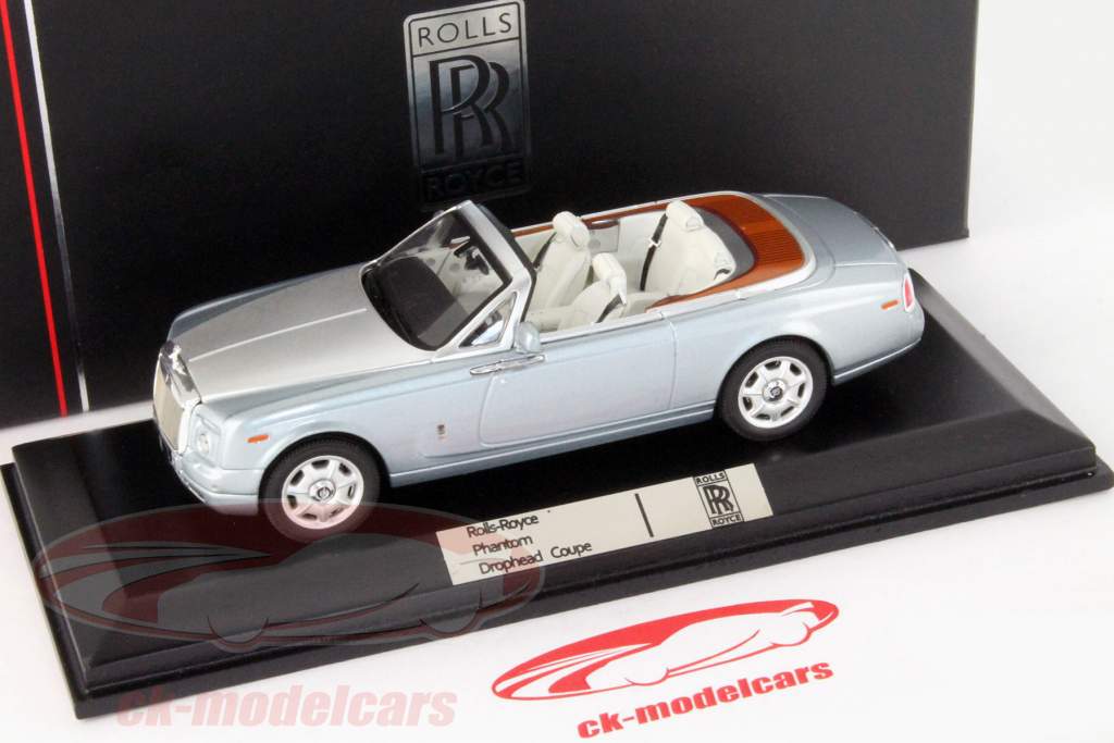 Rolls Royce Phantom Drophead Coupé Baujahr 2009 grau 1:43 Ixo