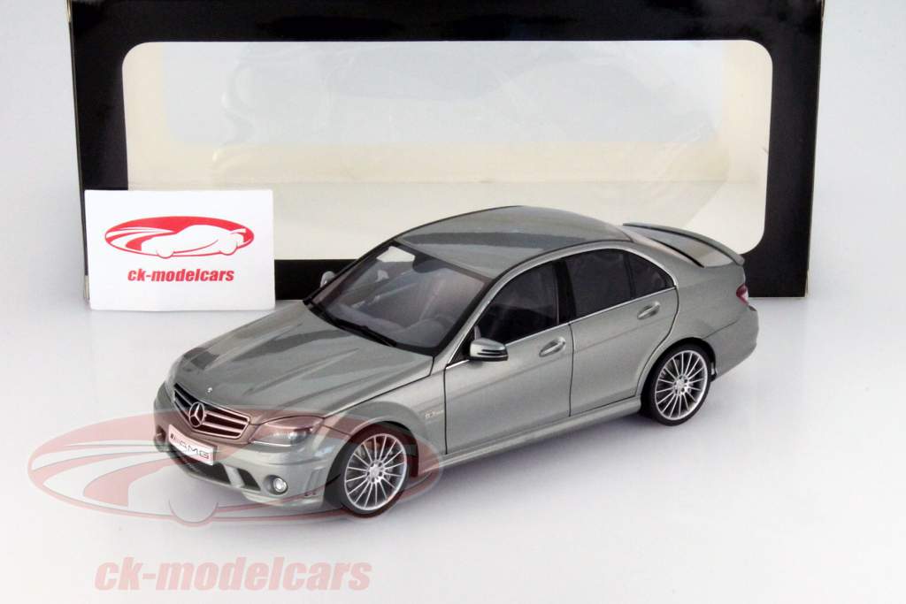 AUTOart メルセデス・ベンツ C63 AMG 1:18 AUTOart 1:18 Mercedes-Benz C63 AMG gray 76275 model car
