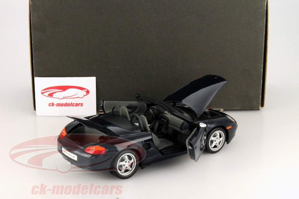 Porsche Boxster Кабриолет фиолетовый металлик 1:18 UT-Models