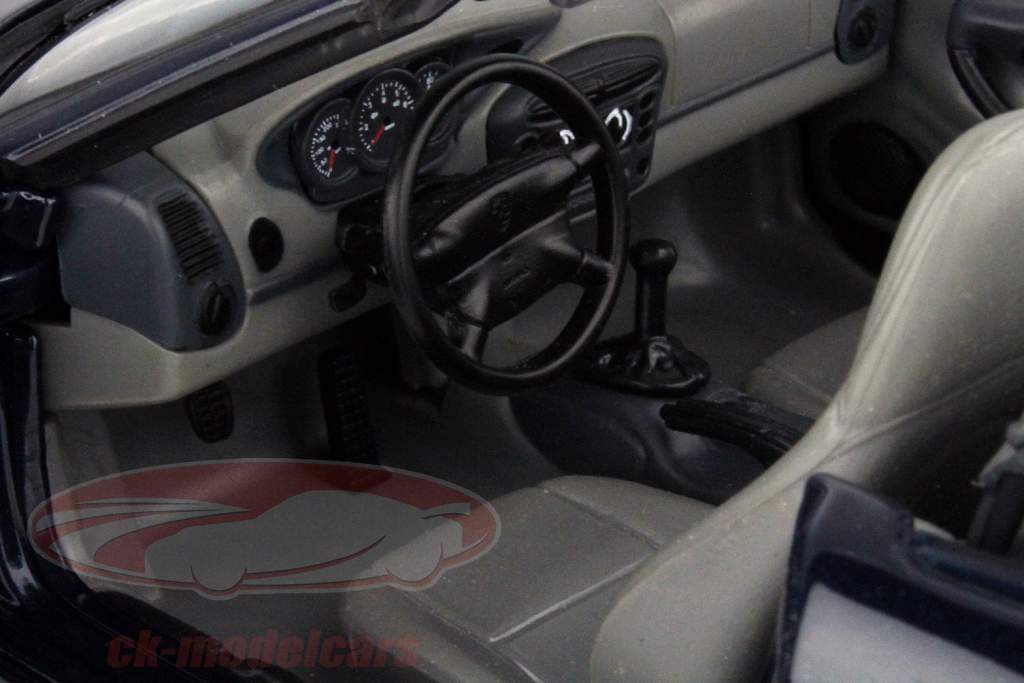 Porsche Boxster Кабриолет фиолетовый металлик 1:18 UT-Models