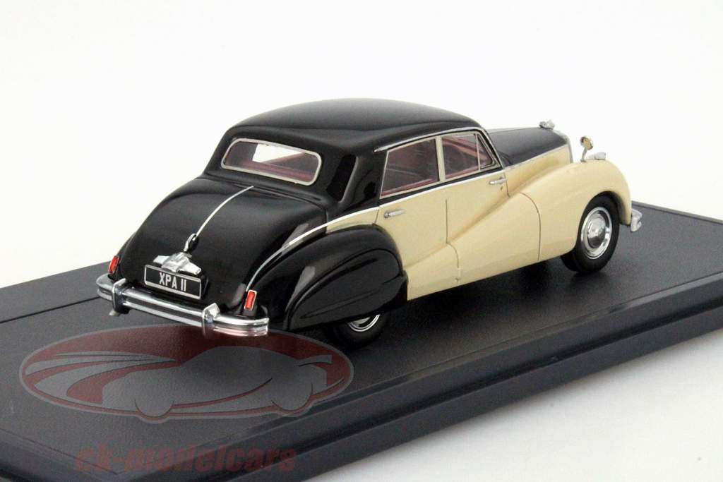 Армстронг Siddeley 346 Sapphire Год 1953 черный / бежевый 1:43 Matrix
