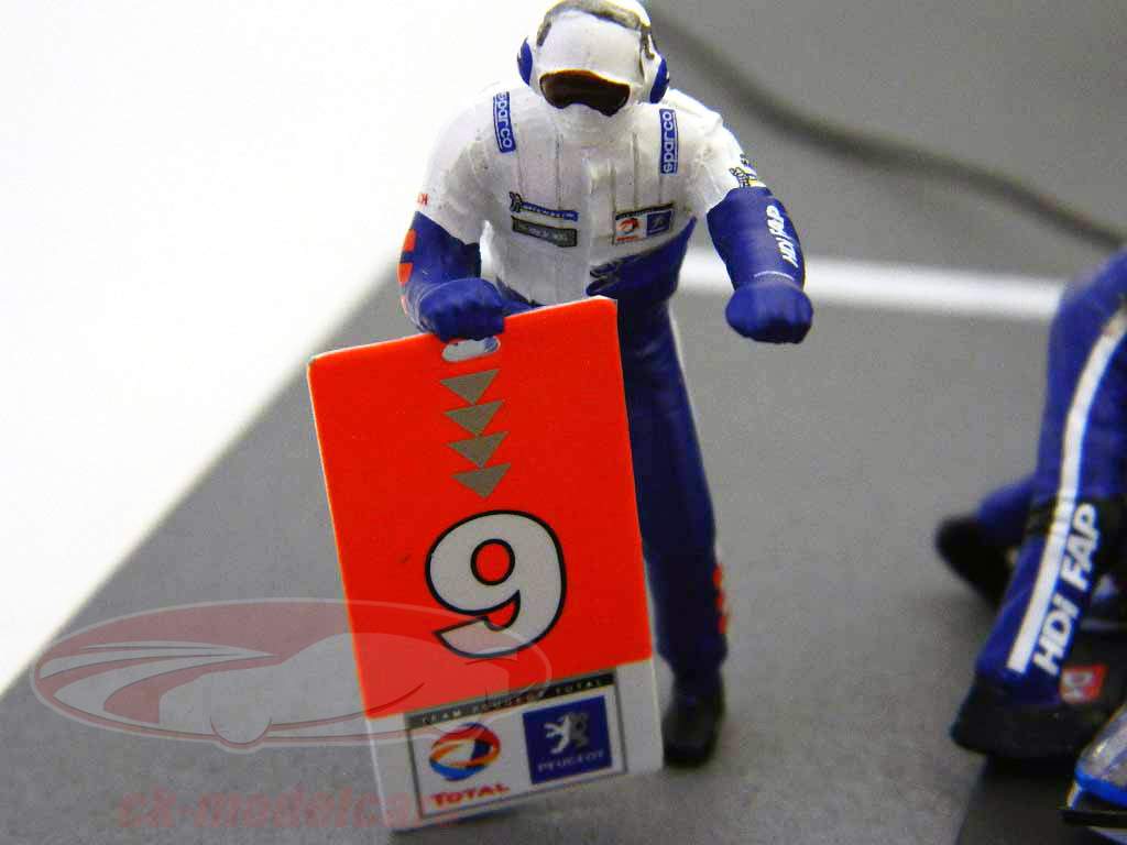 Team Peugeot Figur Set 24h Le Mans 1:43 Spark