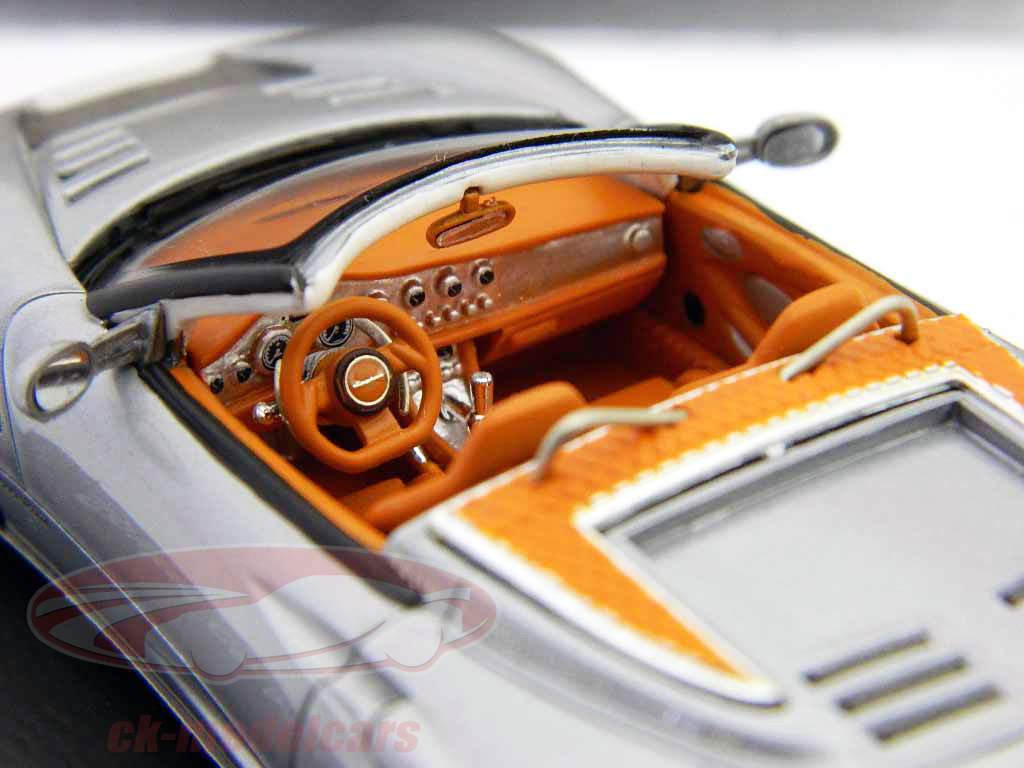 Spyker C8 Aileron Spyder 2010 silver 1:43 Spark