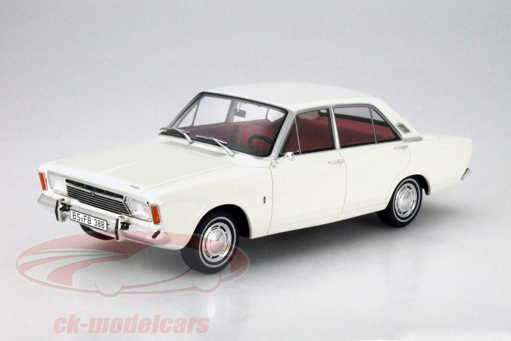 Ford Taunus 17M (P7a) 白 1:18 BoS-Models