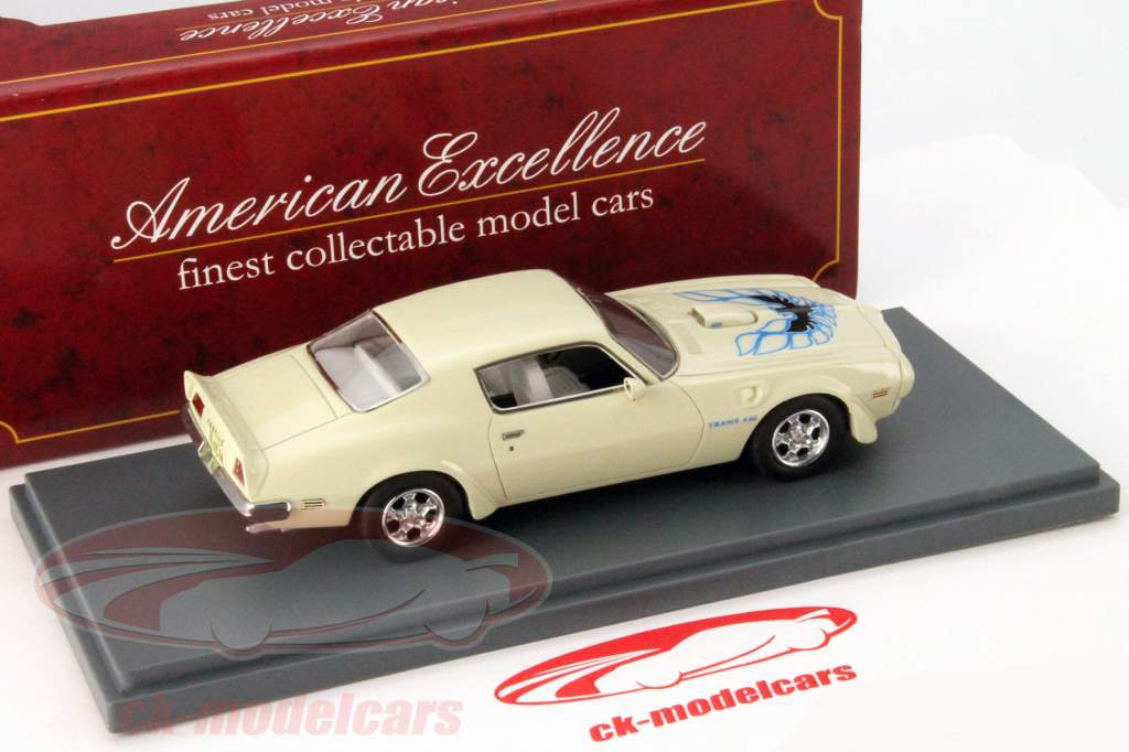 Neo 1:43 Pontiac Firebird Trans Am white NEO44745 model car