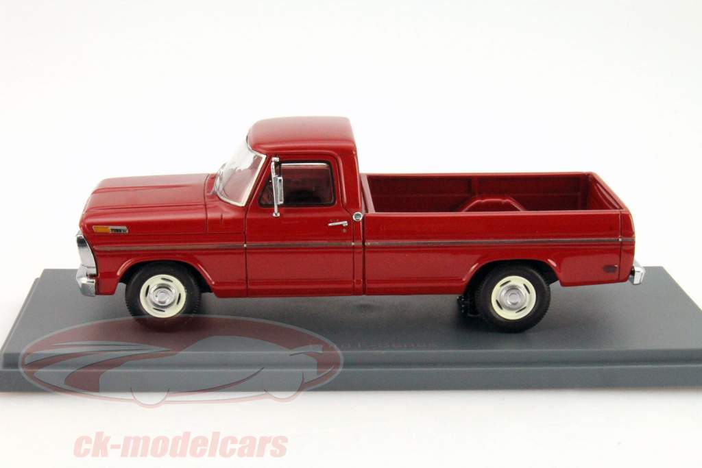 Ford F-100 dunkelrot 1:43 Neo