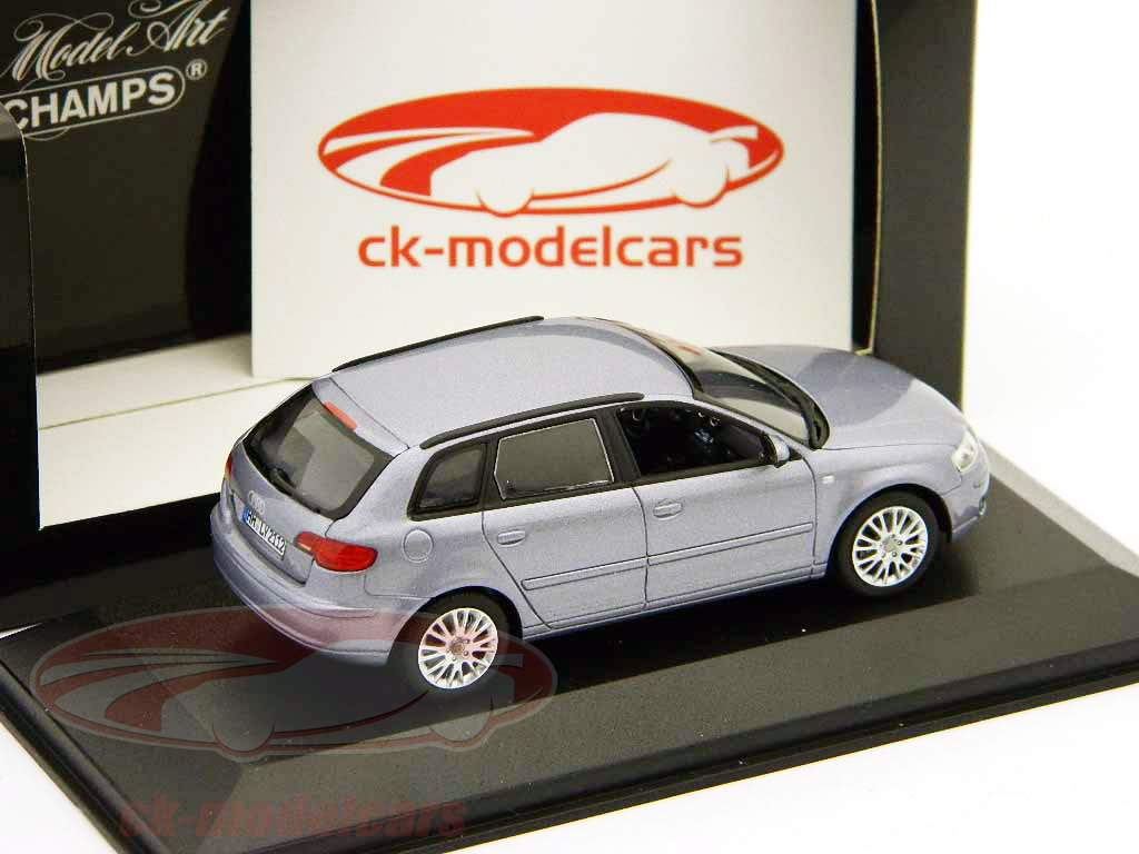 Audi A3 Sportback silber / silver Bj. 2004 1:43 PMA