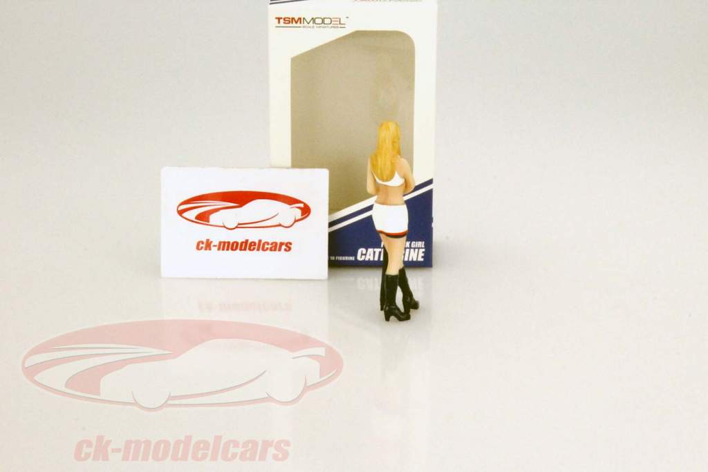 Padock Fille Catherine Figure 1:18 TrueScale