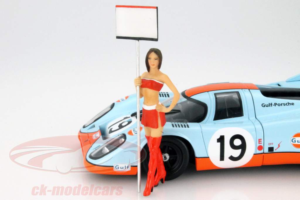 Padock Chica Lena Figura 1:18 TrueScale