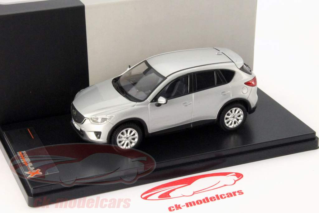 Mazda CX-5 год 2012 серебро металлический 1:43 Premium X