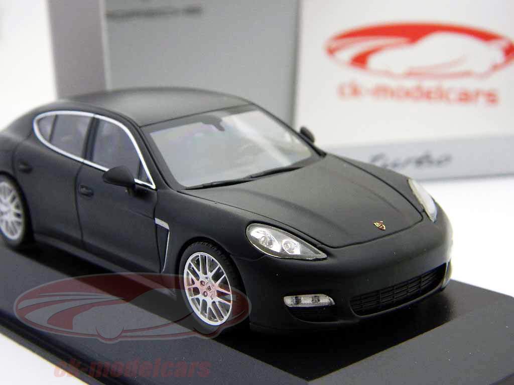 ポルシェパナメーラターボブラック1時43ミニチャンプス